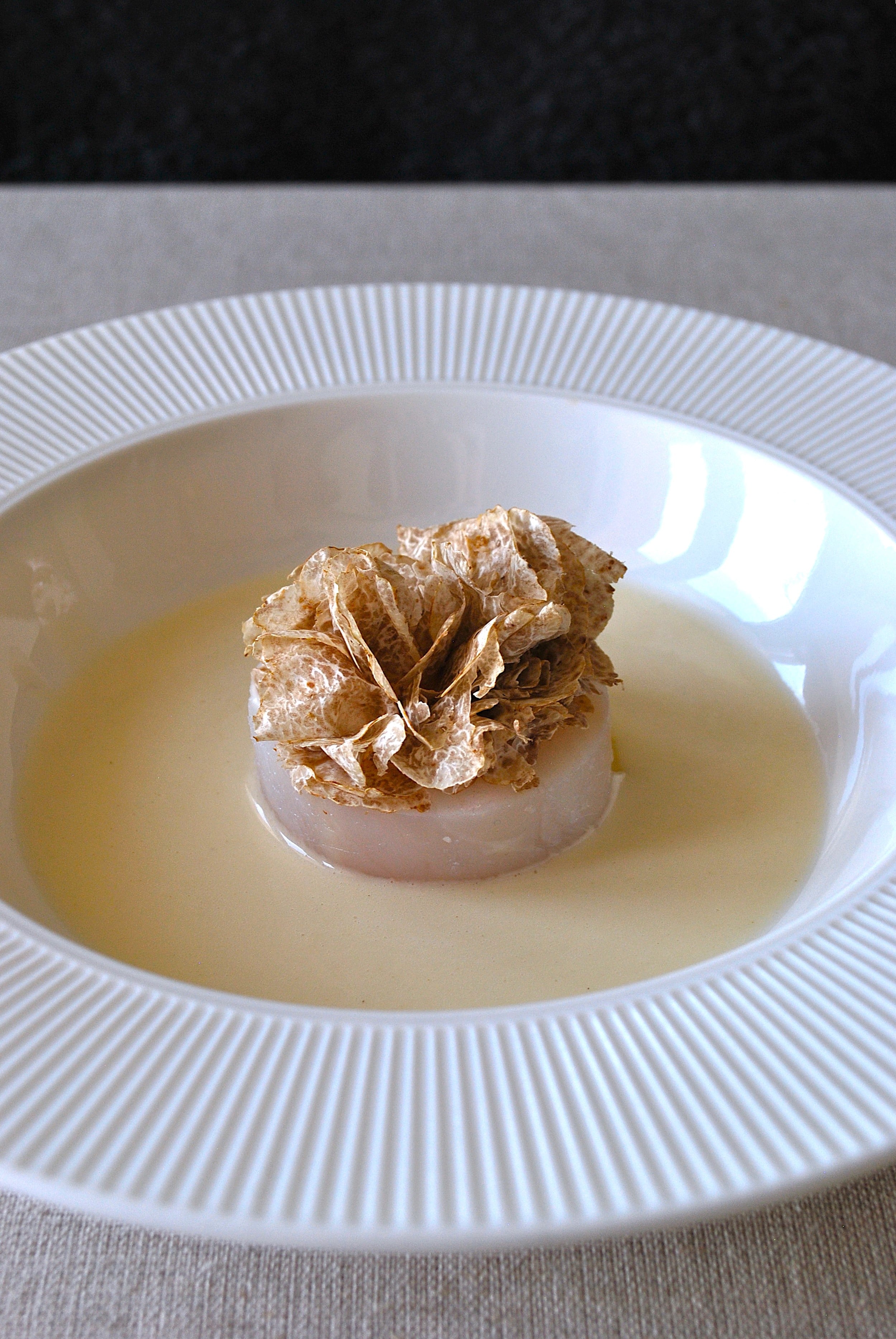Torsk med kartoffel, Vin Jus og trøffel